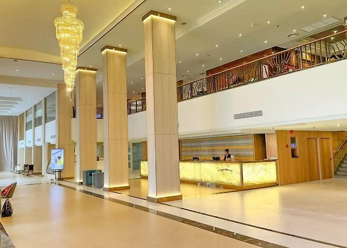 فندق The Maruay Garden 4*