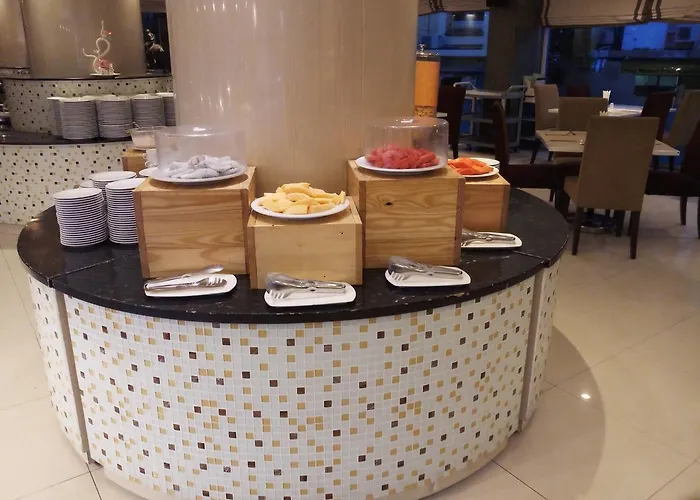 马瑞花园酒店 酒店 4*